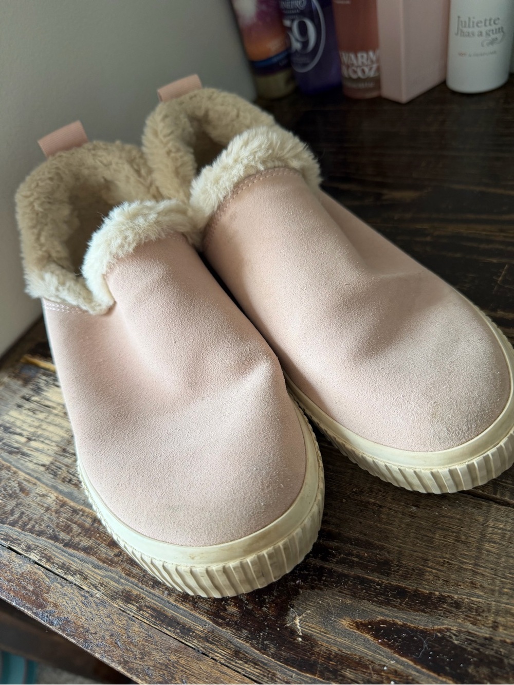 Timberland Women's Blush Pink Faux-Fur Slip-On Slippers